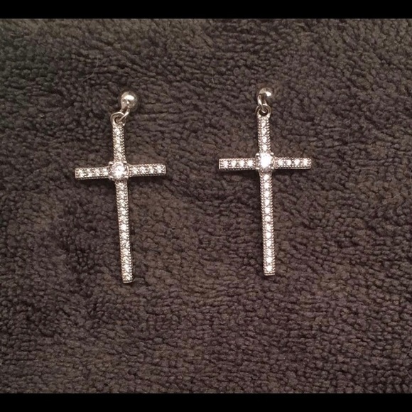 Jewelry - Sterling Silver Cross Earrings in beautiful box